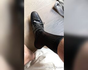 MASTER LUCCA aka masterlucca - 05-10-2020 OnlyFans Video - this post if I should make some sheer sock videos