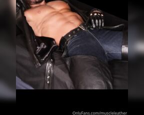 Muscle Leather aka muscleleather - 09-19-2023 OnlyFans Video - Lick the cum off my abs   In my tight wrangler jeans, leather chaps,