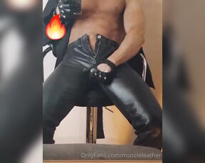 Muscle Leather aka muscleleather - 09-14-2020 OnlyFans Video - Rubbing my cock in my skintight leather levis  Next vid I upload, will be a