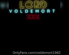 Lord Voldemort 1982 aka voldemort1982 - 06-27-2023 OnlyFans Video - Puff que rica jalada y deslechada dedicada a mis Godinez