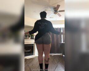 Explicit Inosuke aka gojonsfw - 03-27-2023 OnlyFans Video - Like the way my azz moves