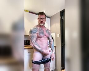 Ross Hurston aka ross-hurston - 12-19-2022 OnlyFans Video - I couldnt find the cheeky elf  so had a wank instead