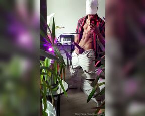 Goon_King aka goon_king - 02-20-2024 OnlyFans Video - I dont know if you can tell but I like playing in the mirror