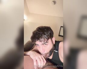 Miggy aka miggy510x - 12-27-2022 OnlyFans Video - just got back from a run amp immediately receive a Grindr tap  wouldnt even let