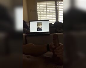 Freakyjake41 aka freakyjake41 - 04-06-2020 OnlyFans Video - Look at my stroke in the background