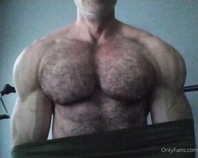 Jack Wolf aka jackwolfxxx - 02-08-2022 OnlyFans Video - Jacks jacked pecs