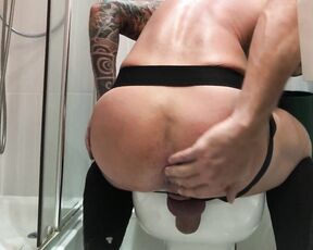 DolfDietrichxxx aka dolfdietrich - 05-30-2018 OnlyFans Video - Dolf Dietrichs Wrecked dripping muscle cunt with Anon load after load pounded into it dripping out