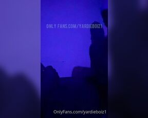 JamDown aka jamdownporn - 10-11-2020 OnlyFans Video - Getting mi hood suck in a black light