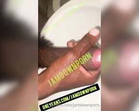 JamDown aka jamdownporn - 10-31-2020 OnlyFans Video - My straight friend playing with his dick