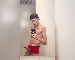 Craig Kennedy aka craigkennedy OnlyFans - # Jerking off my big dick after sport Would you let me fuck you after