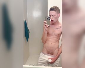 Craig Kennedy aka craigkennedy OnlyFans - Cumming through my shorts Leave a tip if you appreciate this video or you want