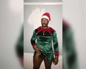 Amadeus aka massively_mode - 12-18-2019 OnlyFans Video - Just for you guy, merry Christmas