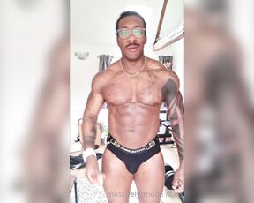 Amadeus aka massively_mode - 12-26-2020 OnlyFans Video - This months bestgay