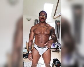 Amadeus aka massively_mode - 12-26-2020 OnlyFans Video - This months bestgay