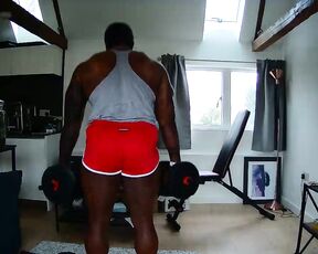 Amadeus aka massively_mode - 12-29-2020 OnlyFans Video - Stream started at 12292020 1100 am Home workout legs