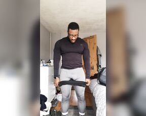 Amadeus aka massively_mode - 02-13-2020 OnlyFans Video - Trying to go to the gym, but I guess Ive got other ideas