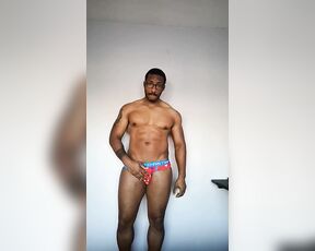 Amadeus aka massively_mode - 12-24-2018 OnlyFans Video - New underwear who coming soon andrewchristian