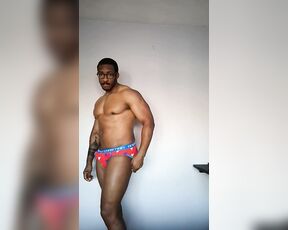 Amadeus aka massively_mode - 12-24-2018 OnlyFans Video - New underwear who coming soon andrewchristian