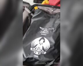 Amadeus aka massively_mode - 02-04-2021 OnlyFans Video - Just packing my clothes in a suitcase and found this from DarklandsFest 2020 before lockdown