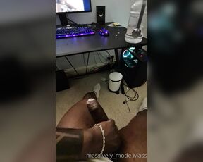 Amadeus aka massively_mode - 04-14-2021 OnlyFans Video - A bed time cum helps me sleep