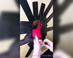 Amadeus aka massively_mode - 04-22-2021 OnlyFans Video - Unpacking the goods  ukgloryhole