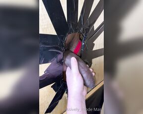 Amadeus aka massively_mode - 04-22-2021 OnlyFans Video - Unpacking the goods  ukgloryhole