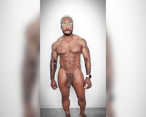 Amadeus aka massively_mode - 04-11-2021 OnlyFans Video - I forgot i had this video, when i have blond hair lol