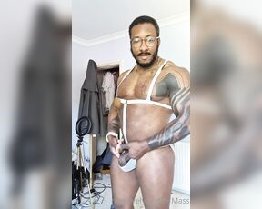 Amadeus aka massively_mode - 05-30-2021 OnlyFans Video - This outfit  To much cock