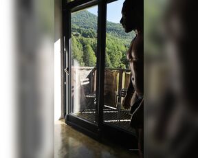 Amadeus aka massively_mode - 04-11-2020 OnlyFans Video - Back to summer shower and the great views