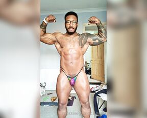 Amadeus aka massively_mode - 01-29-2022 OnlyFans Video - Check in for coach