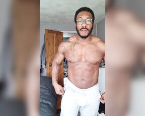 Amadeus aka massively_mode - 04-18-2020 OnlyFans Video - Thank you from me