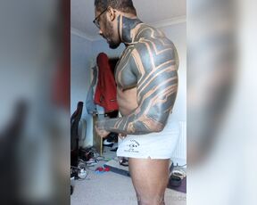 Amadeus aka massively_mode - 02-17-2022 OnlyFans Video - Another session down on my tattoo