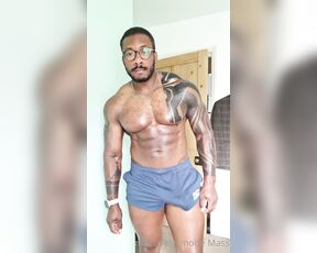 Amadeus aka massively_mode - 01-15-2022 OnlyFans Video - The Aussie make there shorts so short