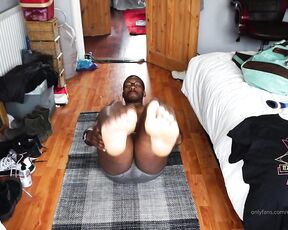 Amadeus aka massively_mode - 03-20-2019 OnlyFans Video - Feet for thougths I am an ambassador for andrewchristian Follow me massively_mode I HAVE MERCH NOW