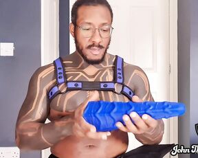 Amadeus aka massively_mode - 10-17-2022 OnlyFans Video - I got some toys from Johntomas toys, which one should i do a full video on