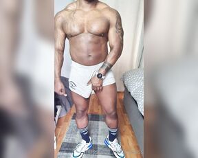 Amadeus aka massively_mode - 05-17-2020 OnlyFans Video - Its hard keeping this thing donw in bodybuilding shorts bestgaylife for 20 monthly subscription use links