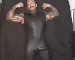 Amadeus aka massively_mode - 11-15-2023 OnlyFans Video - Super hero cock cums