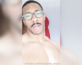 Amadeus aka massively_mode - 05-22-2019 OnlyFans Video - Just updating you on whats going to happen later on today