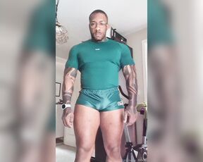 Amadeus aka massively_mode - 04-14-2024 OnlyFans Video - After the rugby