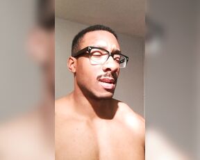 Amadeus aka massively_mode - 10-16-2017 OnlyFans Video - Some technical support I need