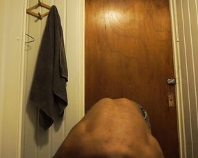 Amadeus aka massively_mode - 10-21-2017 OnlyFans Video - Shower time after the gym