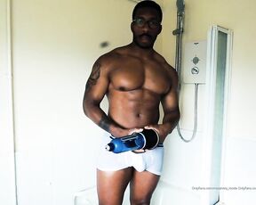 Amadeus aka massively_mode - 07-14-2019 OnlyFans Video - New bathmate I am an ambassador for SurgeUnderwear Use My code MASS10 at check out to