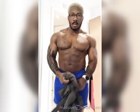 Amadeus aka massively_mode - 08-07-2020 OnlyFans Video - Getting ready for the gym