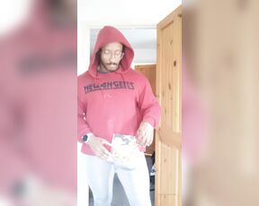 Amadeus aka massively_mode - 10-22-2019 OnlyFans Video - Cooking some food back from the gym