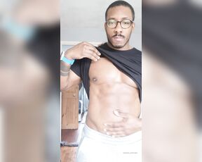 Amadeus aka massively_mode - 11-07-2019 OnlyFans Video - Big fat dick in joggers