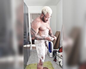 Amadeus aka massively_mode - 09-11-2020 OnlyFans Video - Hair remove is a pain