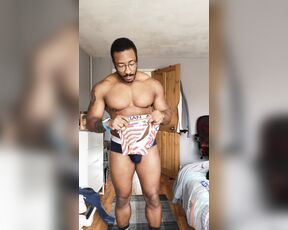 Amadeus aka massively_mode - 11-05-2019 OnlyFans Video - GIVE AWAY TIME