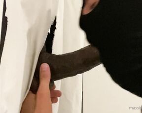 Amadeus aka massively_mode - 09-23-2020 OnlyFans Video - My first glory hole and it wont be that last i loves it and this guy