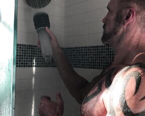 Dallas Steele aka dallassteelexxx - 02-12-2022 OnlyFans Video - Give your Valentine the gift of growth in the best place possible Love my BathMate HydroMax