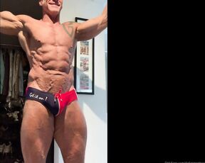 Dallas Steele aka dallassteelexxx - 11-29-2019 OnlyFans Video - 7 days from competing in Classic Physique Masters Men